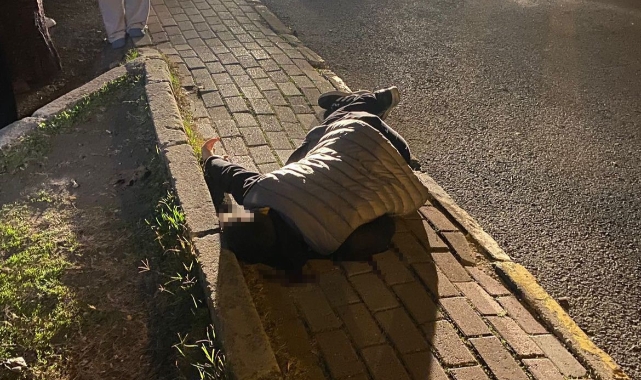 Küçükçekmece'de silahlı kavga! 14 yaşındaki çocuk öldü