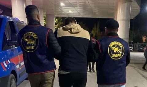 Kütahya'da 13 yıl hapis cezası bulunan firari yakalandı   