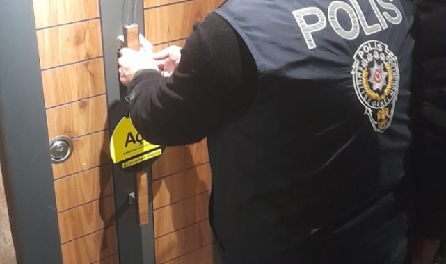 Kütahya'da 6 masaj salonu 'fuhşa teşvik ve aracılık' iddiasıyla 90 gün süreyle kapatıldı