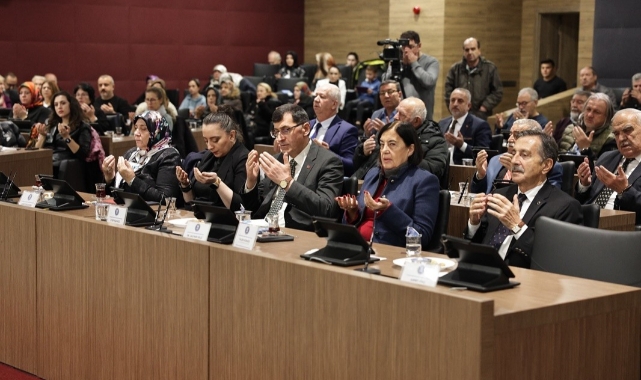 Kütahya'da çini sanatçısı Sıtkı Olçar vefatının 14. yılında anıldı