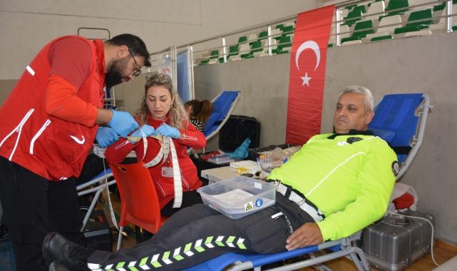Lisede düzenlenen kampanya ile 261 ünite kan bağışlandı