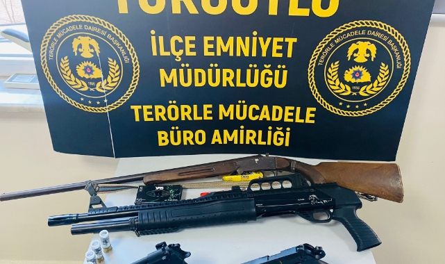 Manisa'da terör operasyonu! 8 gözaltı
