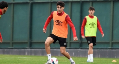 Manisa FK 3 gencini A takıma aldı