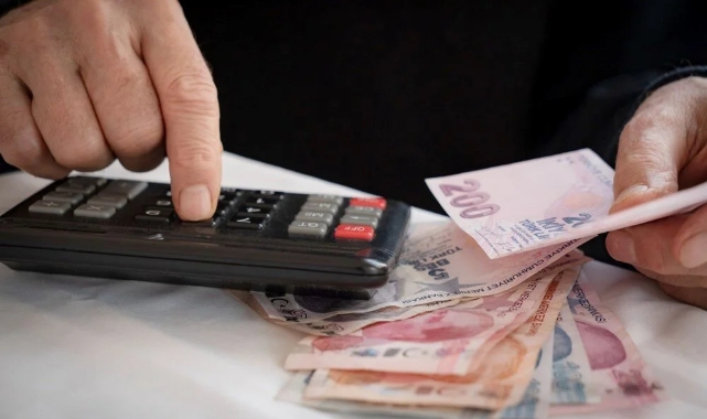 Memur ve emeklinin maaşı ne kadar olacak? İşte muhtemel zam oranı