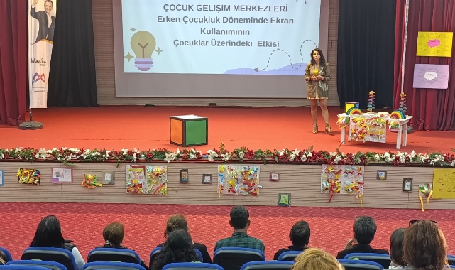 Mersin'de ebeveynlere 'çocuklarda ekran kullanımı' anlatıldı