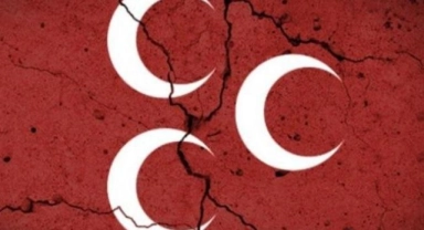 MHP Genel Başkan Yardımcısı Yalçın duyurdu! 3 vekilin istifası istendi