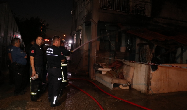 Misafirliğe geldiği evde çıkan yangında hayatını kaybetti
