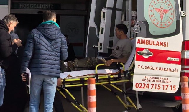Bursa'da motorlu testere ile odun keserken ayağını kesti