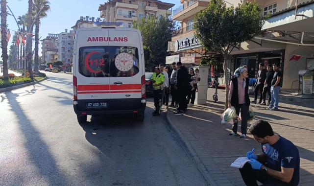 Motosiklet otomobille çarpıştı: 1 yaralı