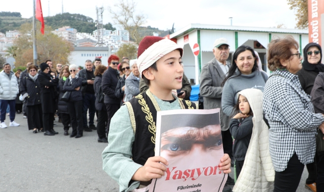 Mudanya'da duygu dolu etkinlik! Atatürk sevgisi 86 yıldır manşetlerde
