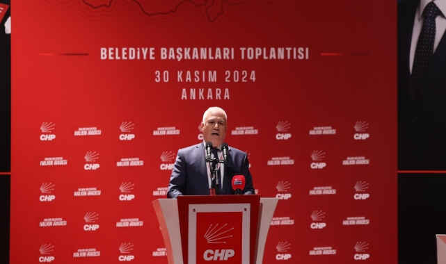 Mustafa Bozbey: "Büyükşehir Belediyesi’ni 30 milyar liralık borçla devraldık"