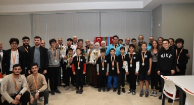 Nilüfer'de Türk Dünyası Kardeşlik Satranç Turnuvası!