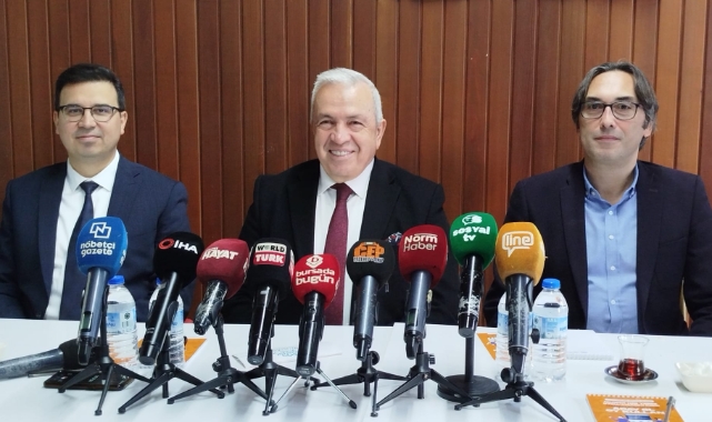 Nilüfer'in Mahalle Komiteleri'ndeki seçim süreci ile ilgili bilgilendirme toplantısı gerçekleştirildi