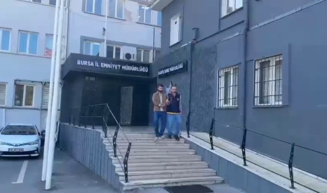 Önce araba çaldı sonra arkadaşına hediye etti ama polisten kaçamadı