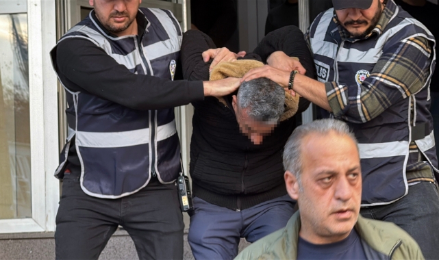 Sakarya'da sevgilisini sokak ortasında öldüren şahıs tutuklandı