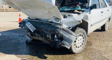 Şanlıurfa’da otomobil kazası: 2 yaralı