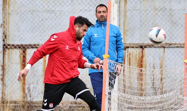 Sivasspor’da Kasımpaşa maçı hazırlıkları sürüyor   