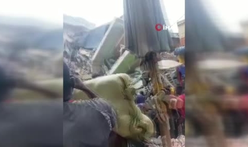 Tanzanya'da 4 katlı bina çöktü: 13 ölü, 26 yaralı