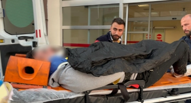 Taşlık alana sert iniş yapan paraşütçü yaralandı