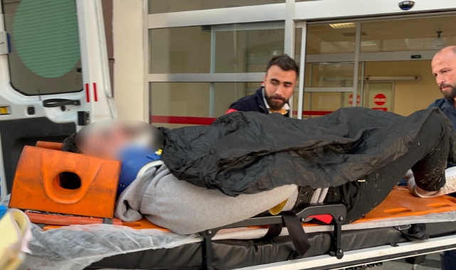 Taşlık alana sert iniş yapan paraşütçü yaralandı