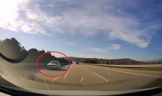 Tersten gelen araç facia yol açıyordu!