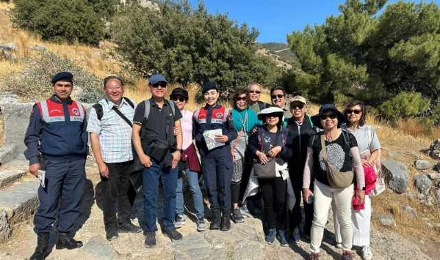 Turistler, orman yangınları konusunda bilgilendirildi