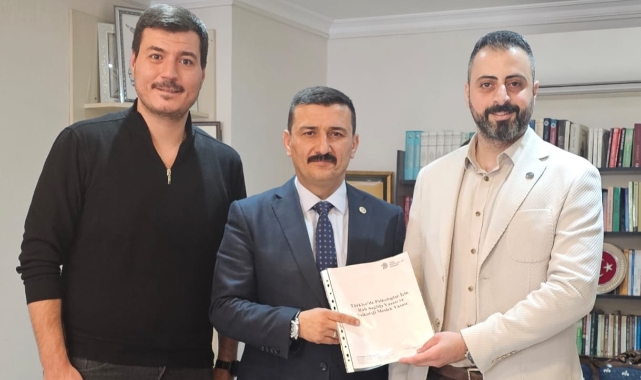Türk Psikologlar Derneği Bursa Şubesi'nden Selçuk Türkoğlu'na ziyaret!
