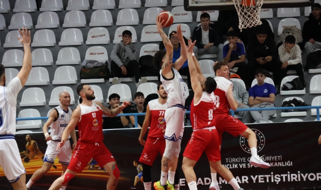 Türkiye Basketbol 2. Ligi: Kocaeli BŞB Kağıtspor: 73 - Göcekspor: 68