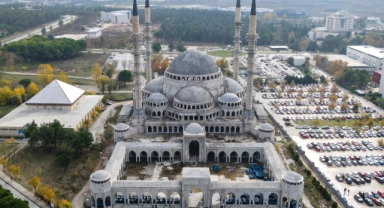 Uludağ Üniversitesi'ndeki cami ve külliye inşaatı devam ediyor
