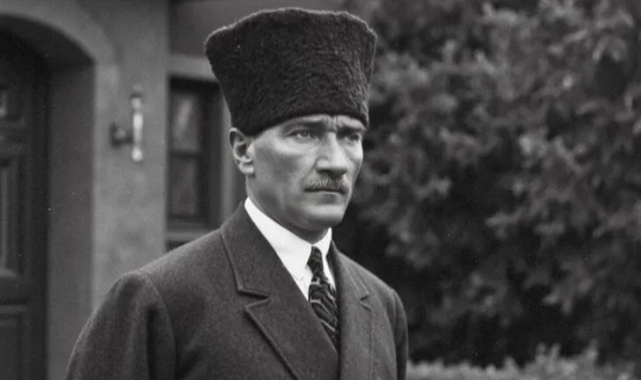 Ünlü isimlerden 10 Kasım mesajları