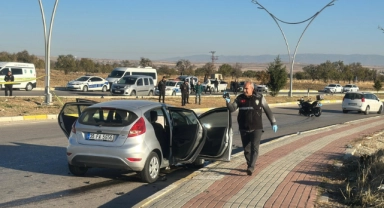 Uşak'ta Yunus ekipleri otomobille çarpıştı: 2'si polis 4 yaralı