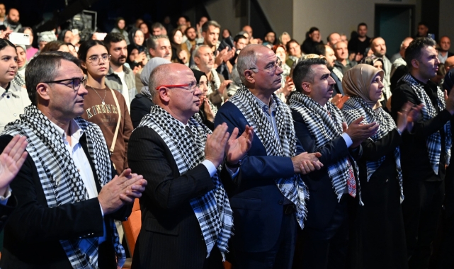 Yıldırım'da 'İnsanlık Adına' kültür sanat sezonu başladı