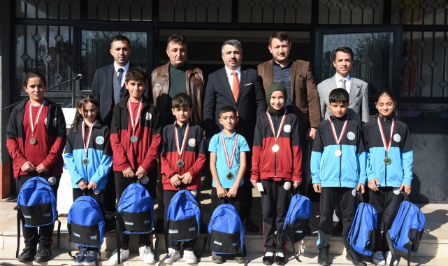 Yıldırım’da plastik atıklar çöp torbasına değil basket potasına