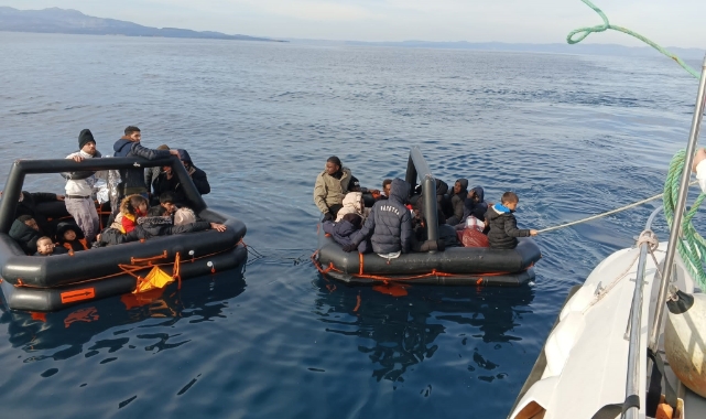 Yunanistan unsurları tarafında geri itilen 35 göçmen kurtarıldı