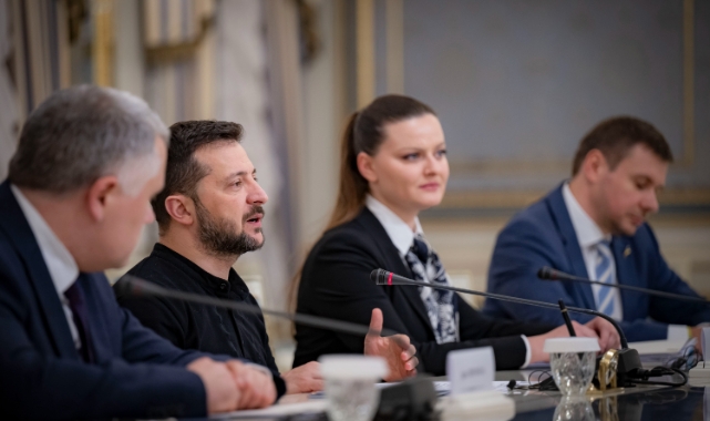Zelenskiy’den Oreşnik füzesi tepkisi