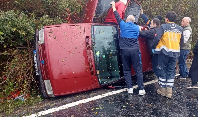 Zonguldak'ta otomobil kaza yaptı! 3 yaralı