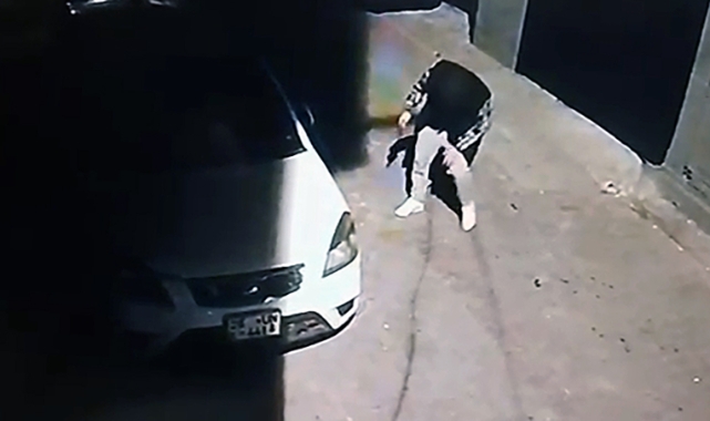 34 aracın lastiğini bıçakla kestiler; 2 gözaltı