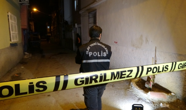 Adana'da bekçi, cezaevi firarisini ayağından vurup yakaladı