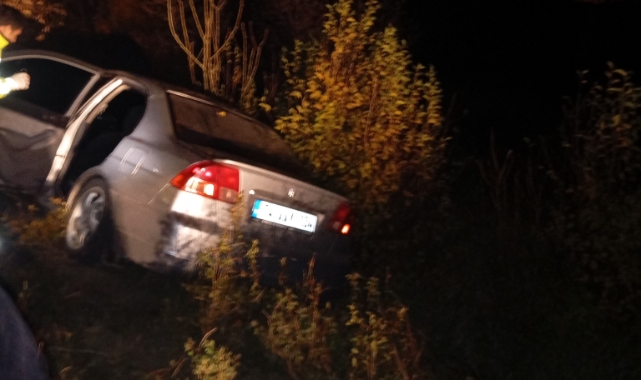 Alkollü sürücü polisten kaçarken kaza yaptı