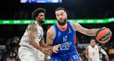 Anadolu Efes, Bayern Münih karşısında