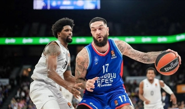 Anadolu Efes, Bayern Münih karşısında