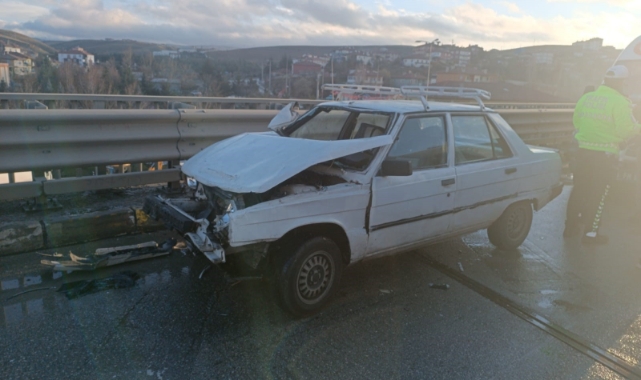 Ankara’da iki ayrı trafik kazasında 4 kişi yaralandı