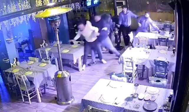 Ankara'da restoranda sopalı saldırı: 2 yaralı