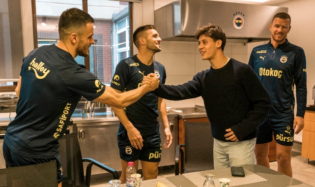 Arda Güler, Fenerbahçe Can Bartu Tesisleri'ni ziyaret etti