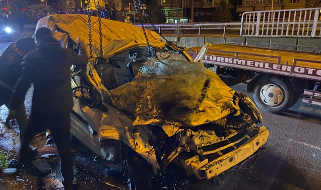 Artvin’de kontrolden çıkan araç dereye uçtu: 1 ölü, 2 yaralı