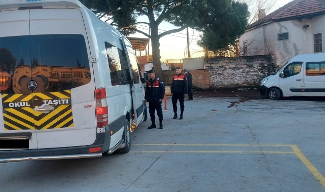 Aydın'da jandarmadan okul servislerine denetim