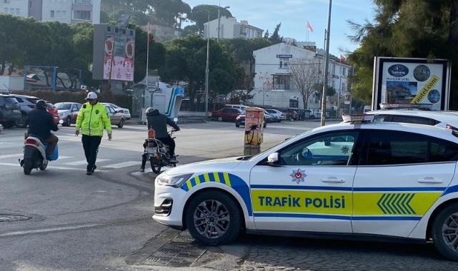 Ayvalık’ta trafik polisi denetim gerçekleştirdi