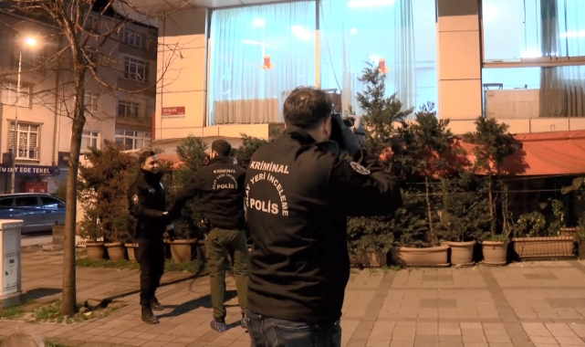 Bağcılar'da, kıraathanede silahlı saldırı