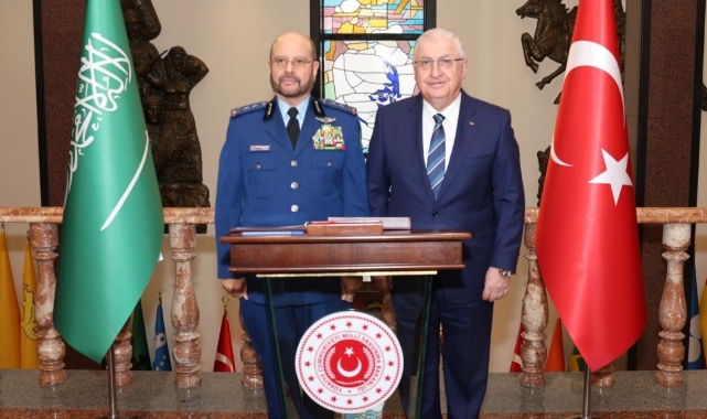 Bakan Güler Orgeneral Al-Ruwaili'yi kabul etti