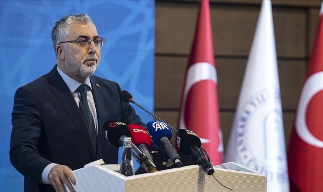 Bakan Işıkhan’dan CHP’li belediyelere SGK borcu çağrısı!
